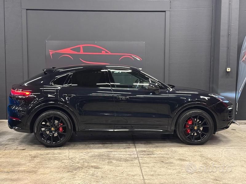 Usata Porsche Cayenne 340 CV (250 kW) 2019 Nero SUV