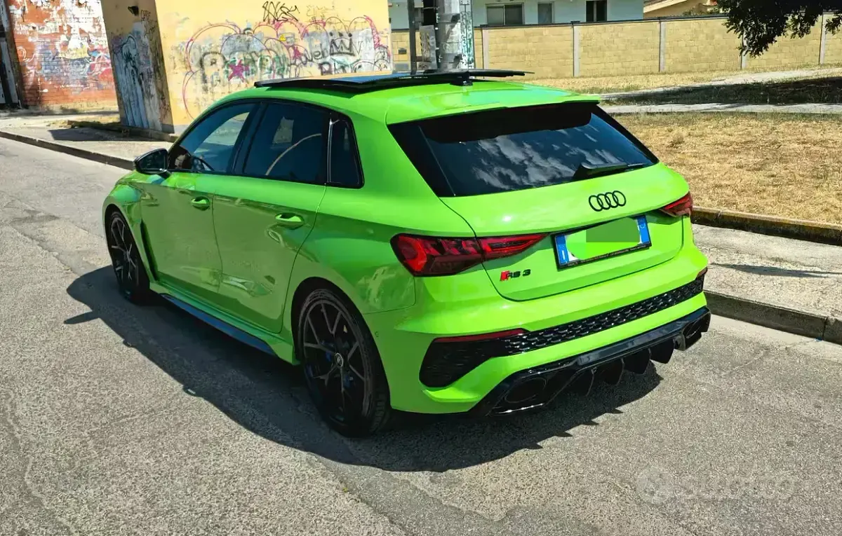 Usata Audi RS3 400 CV (294 kW) 2023 Verde Berlina