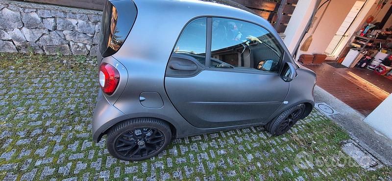 Usata Smart ForTwo Coupé 90 CV (66 kW) 2018 Grigio Coupé
