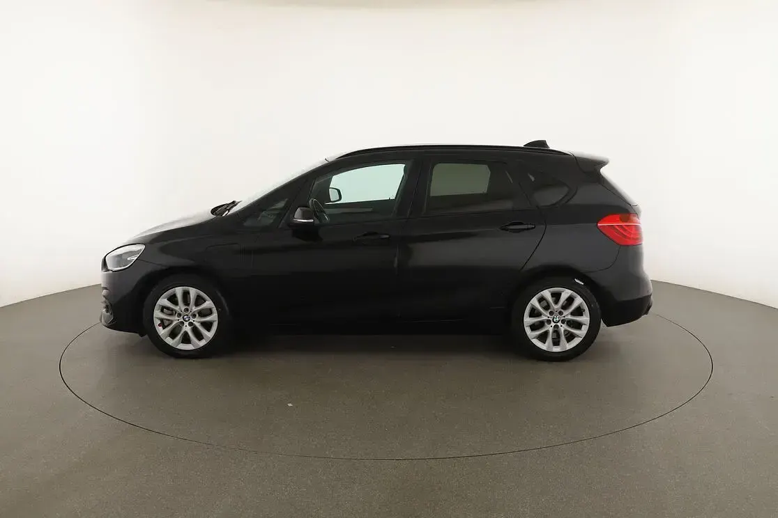 Usata BMW 225 Active Tourer Advantage 224 CV (164 kW) 2021 Nero Monovolume