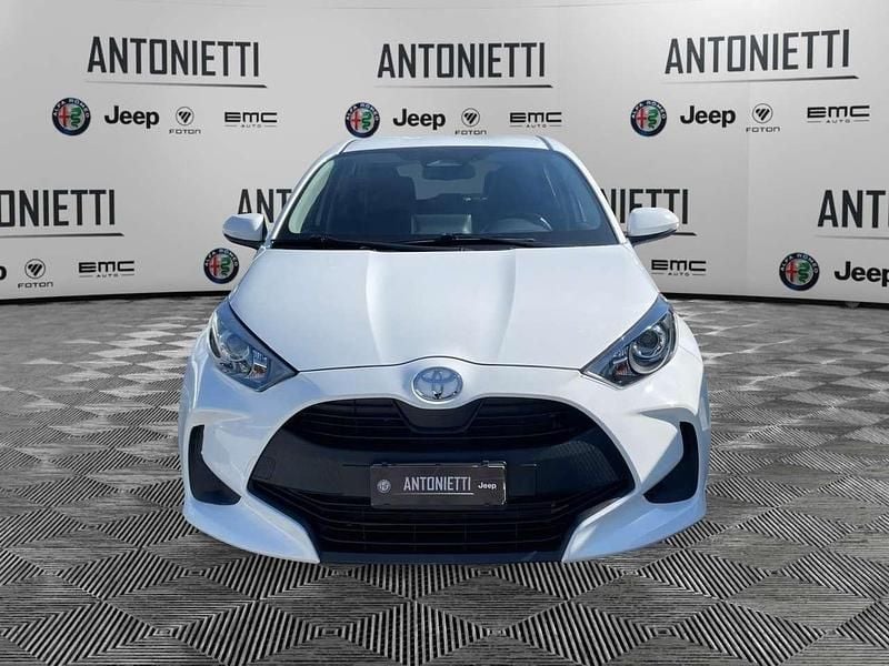Usata Toyota Yaris Active 116 CV (85 kW) 2025 Bianco Utilitaria