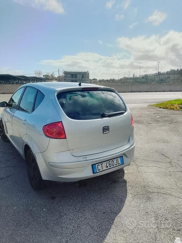 Usata Seat Altea 105 CV (77 kW) 2005 Monovolume