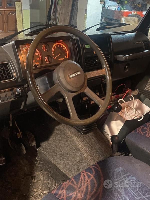 Usata Suzuki Samurai 1990 Nero SUV