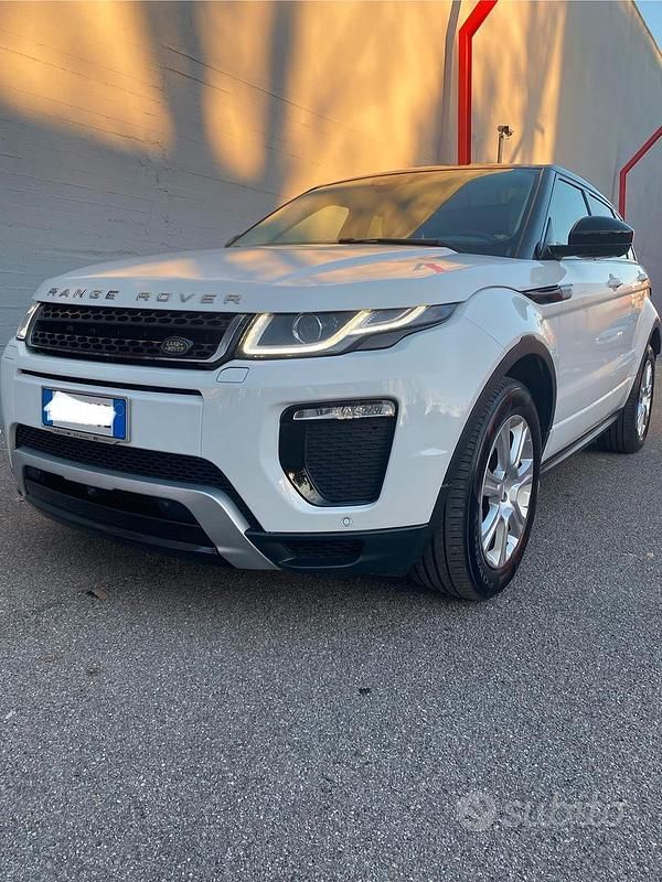 Usata Land Rover Range Rover 150 CV (110 kW) 2018 Bianco SUV