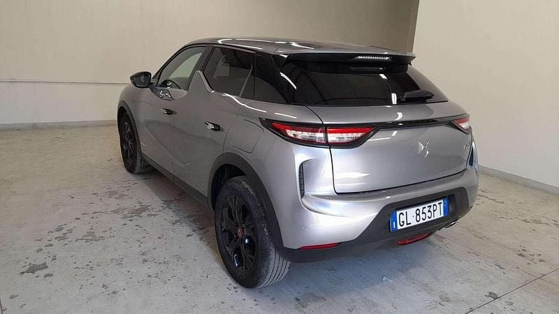 Usado DS Automobiles DS3 Crossback Performance 131 CV (96 kW) 2022 Gris SUV