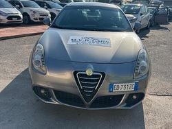 Grigio Usata 2010 Alfa Romeo Giulietta Distinctive Tre volumi | 2499 € (Buon prezzo)