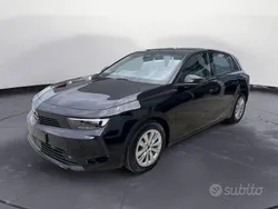 Nuova 2024 Opel Astra Edition Tre volumi | 23.900 € (Ottimo prezzo)