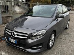 Grigio Usata 2016 Mercedes B160 Business Monovolume | 10.000 €