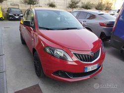 Rosso Usata 2022 Lancia Ypsilon S Due volumi | 11.500 € (Buon prezzo)