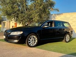 Nero Usata 2016 Volvo V70 Summum Station wagon | 9500 €