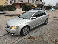 Grigio Usata 2004 Audi A3 | 2500 € (Molto cara)