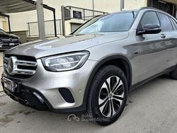 Bronzo Usata 2021 Mercedes GLC300e Business SUV | 27.990 € (Ottimo prezzo)