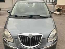 Grigio Usata 2009 Lancia Musa Monovolume | 3500 € (Buon prezzo)
