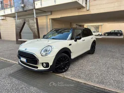 Beige Usata 2017 Mini Cooper D Clubman Hype Station wagon | 9900 € (Super prezzo)