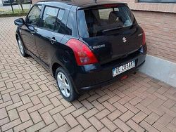 Nero Usata 2007 Suzuki Swift Tre volumi | 2800 €