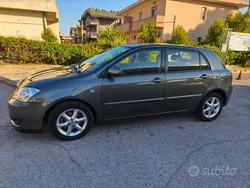 Usata 2005 Toyota Corolla Tre volumi | 3500 € (Buon prezzo)