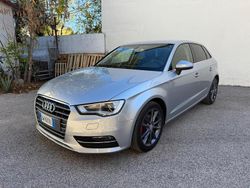 Argento Usata 2014 Audi A3 Ambiente Tre volumi | 9000 € (Ottimo prezzo)