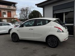 Bianco Usata 2021 Lancia Ypsilon Due volumi | 9950 € (Ottimo prezzo)