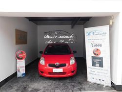 Rosso Usata 2008 Toyota Yaris Tre volumi | 3790 € (Cara)