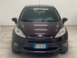 Usata 2011 Ford Fiesta Titanium Due volumi | 4900 € (Buon prezzo)