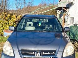 Grigio Usata 2004 Honda CR-V SUV | 1500 €