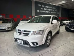 Bianco Usata 2011 Fiat Freemont Lounge SUV | 6900 € (Buon prezzo)