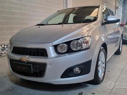 Argento Usata 2012 Chevrolet Aveo LTZ Tre volumi | 2990 € (Buon prezzo)