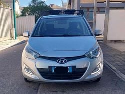 Argento Usata 2012 Hyundai i20 Edition Tre volumi | 3000 € (Ottimo prezzo)