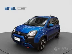 Blu metallizzato Usata 2024 Fiat Panda Cross Cross Due volumi | 14.890 € (Buon prezzo)