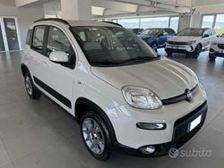 Beige Usata 2016 Fiat Panda 4x4 Due volumi | 10.900 € (Buon prezzo)