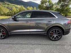 Grigio Usata 2022 Audi Q8 S-Line SUV | 55.990 € (Ottimo prezzo)