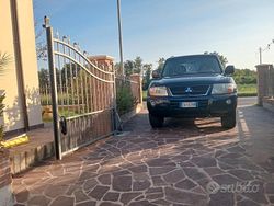 Blu Usata 2004 Mitsubishi Pajero Select SUV | 9500 € (Buon prezzo)