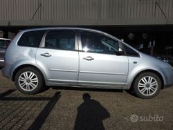 Nessuno(met.) Usata 2004 Ford C-MAX Ghia Monovolume | 1000 € (Buon prezzo)