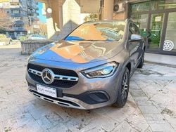 Grigio Usata 2020 Mercedes 200 SUV | 26.900 € (Buon prezzo)