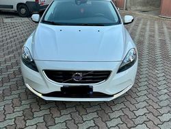 Bianco Usata 2014 Volvo V40 Station wagon | 9500 €