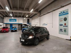 Nero Usata 2022 Lancia Ypsilon Gold Due volumi | 11.990 € (Buon prezzo)