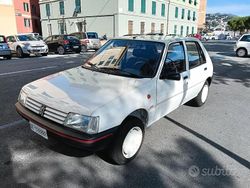 Bianco Usata 1992 Peugeot 205 Due volumi | 4900 €