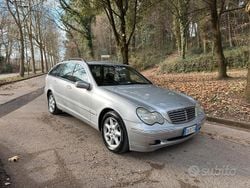 Grigio Usata 2003 Mercedes C200 Elegance Station wagon | 2200 € (Buon prezzo)