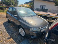 Grigio Usata 2003 Fiat Stilo Dynamic Tre volumi | 1450 €