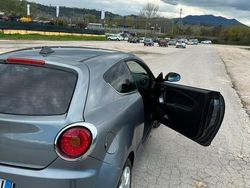 Grigio Usata 2010 Alfa Romeo MiTo Due volumi | 3000 € (Buon prezzo)