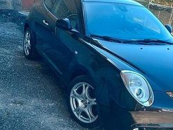Nero Usata 2010 Alfa Romeo MiTo Due volumi | 5950 € (Buon prezzo)