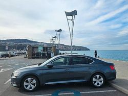 Grigio Usata 2018 Skoda Superb Executive Tre volumi | 17.000 € (Ottimo prezzo)