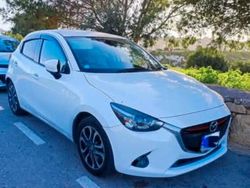 Bianco Usata 2015 Mazda 2 Active Due volumi | 9000 €