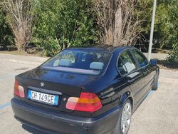 Nero Usata 2004 BMW 320 Tre volumi | 1250 € (Ottimo prezzo)