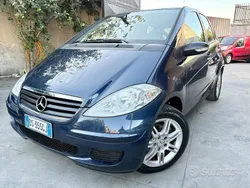 Blu Usata 2008 Mercedes A150 Tre volumi | 2350 € (Super prezzo)