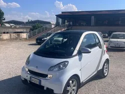 Bianco Usata 2009 Smart ForTwo Coupé Due volumi | 4300 € (Buon prezzo)