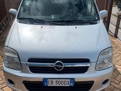 Grigio Usata 2004 Opel Agila Edition Due volumi | 3500 € (Cara)