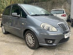 Grigio Usata 2011 Lancia Musa Platinum Monovolume | 1500 € (Super prezzo)