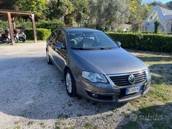 Argento Usata 2007 VW Passat Comfortline Tre volumi | 5800 € (Molto cara)