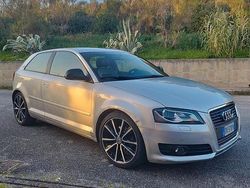 Grigio Usata 2009 Audi A3 S-Line Tre volumi | 4500 € (Buon prezzo)
